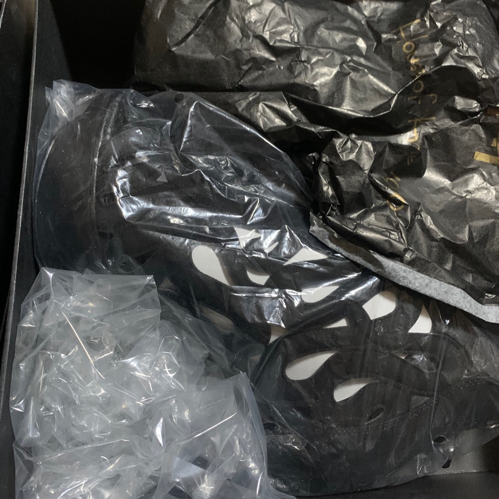 2 pairs of house of Harlow shoes
